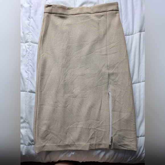 Wilfred Patio Midi Skirt Houndstooth - Picture 4 of 11